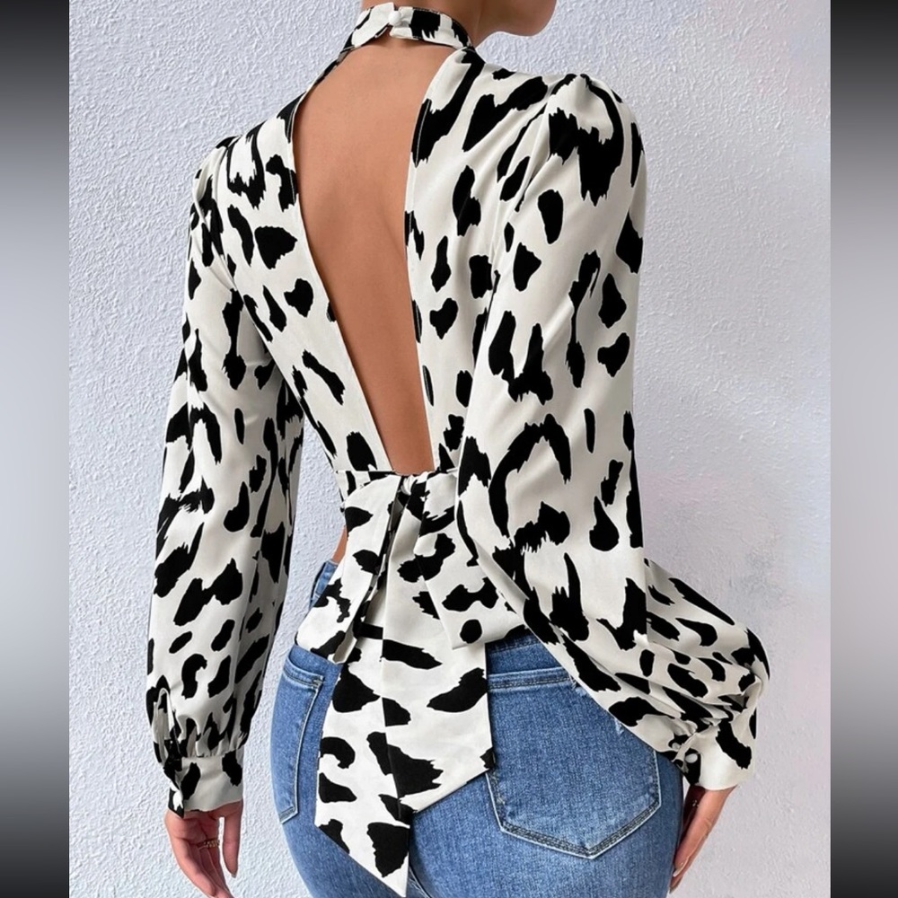 Leopard print mock neck open tie back crop top
